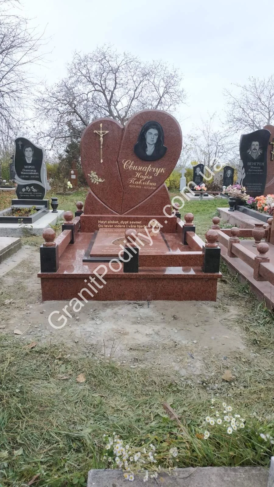 Подвійний пам'ятник з граніту - Кам'янець-Подільський | GranitPodillya